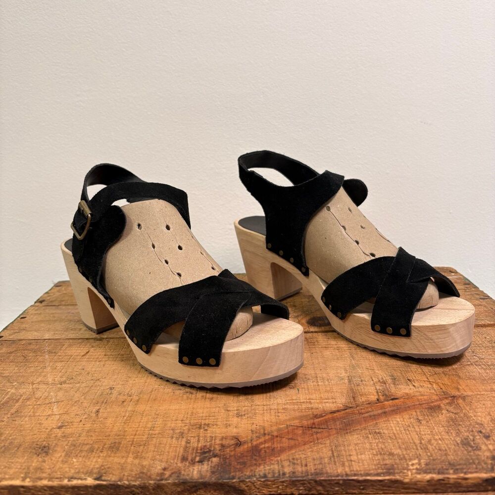 Loft Criss Cross Black Suede Ankle Strap Open Toe Chunky Wooden Sandals Sz 9M